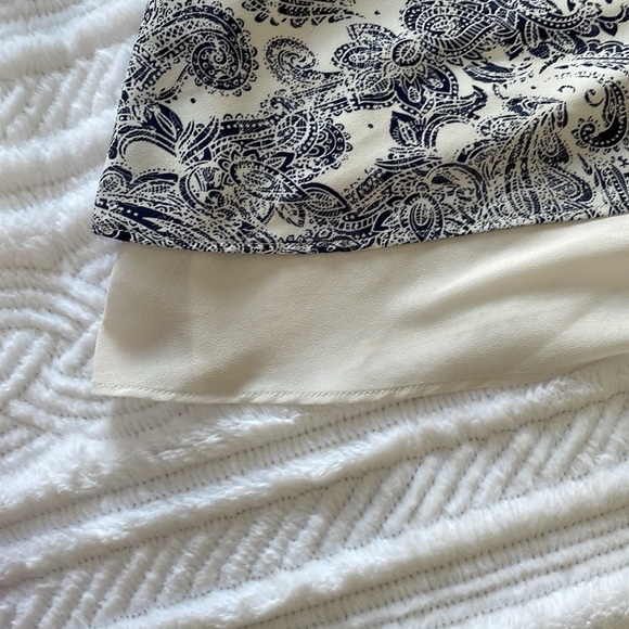 Dynamite two-tiered paisley top - Picture 2 of 4